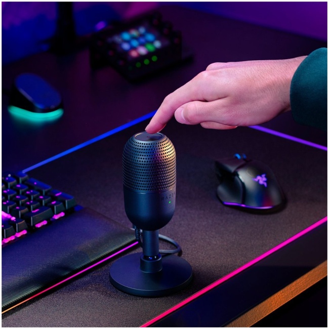 Razer SEIREN V3 MINI BLACK - USB Condenser Microphone -  Build-in Shock Absorb - Mute Button - Image 4