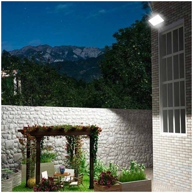 GBC ON LED PRO 60 Solar LED Floodlight with Panel and Remote Control 60W - Image 4